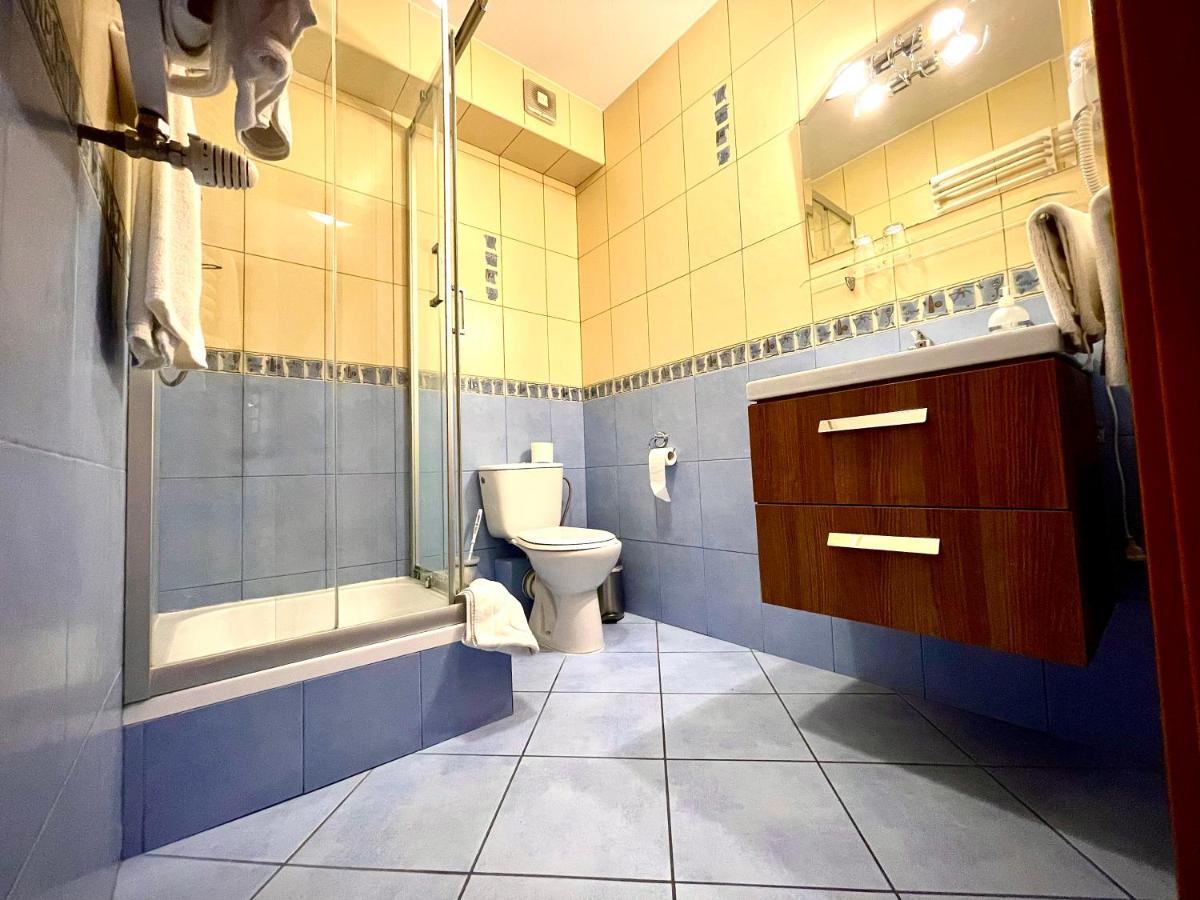 Hotel Dowhan Nowe Esterno foto